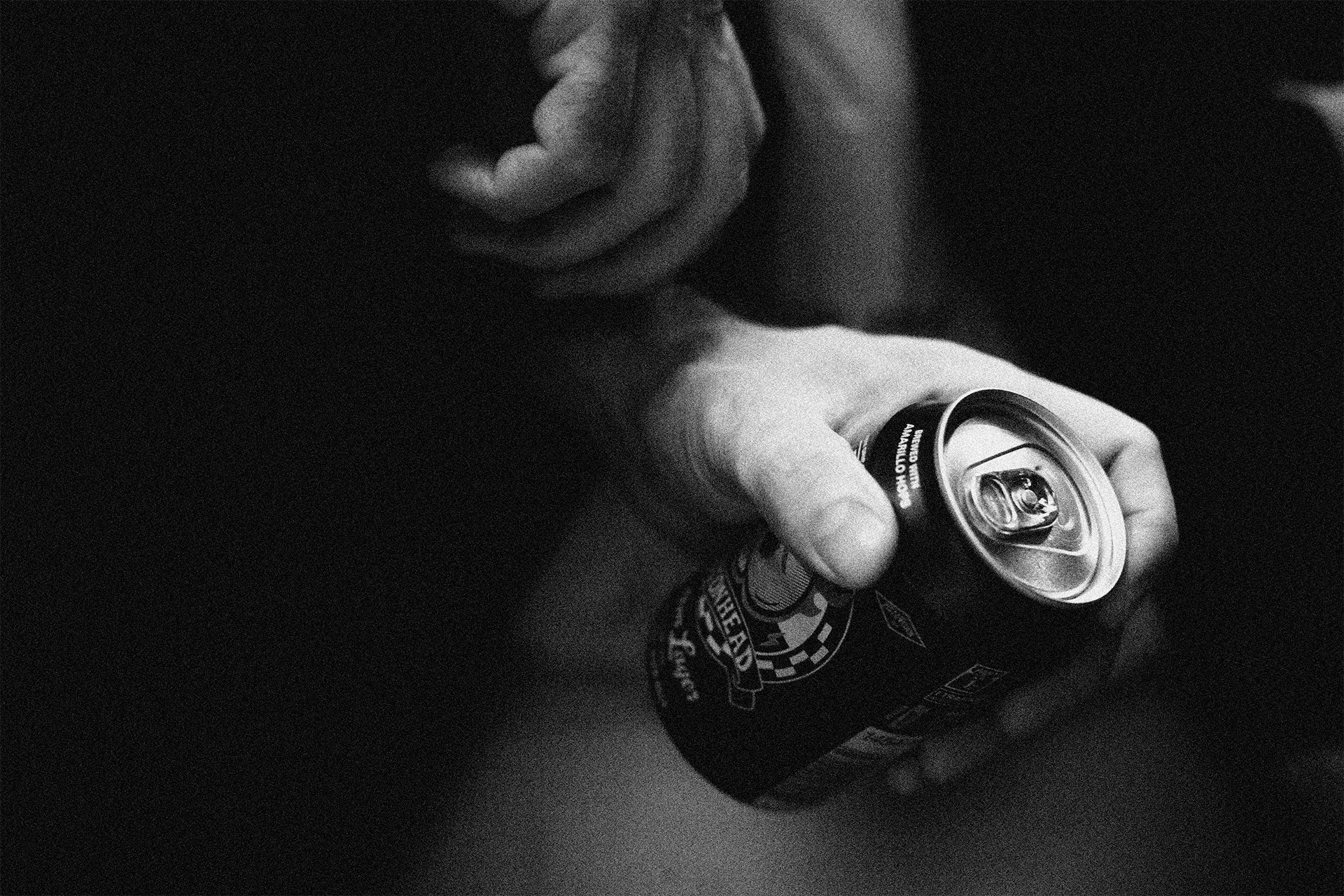 neumeister packaging design Pistonhead hand beer bottle